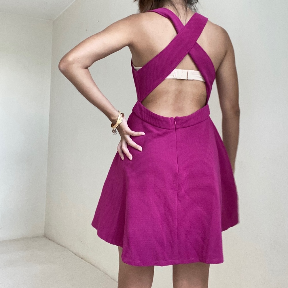 Criss Cross Open Back Dress Forever 21 - Picture 2 of 9